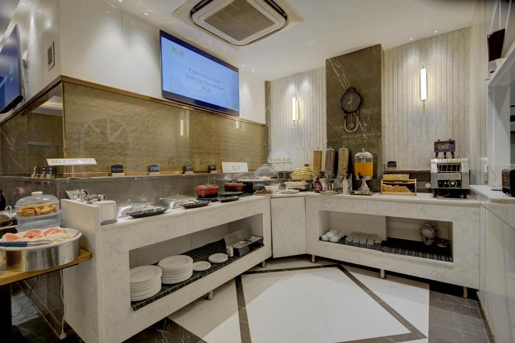 Empire Suites, Yeni Delhi Dış mekan fotoğraf