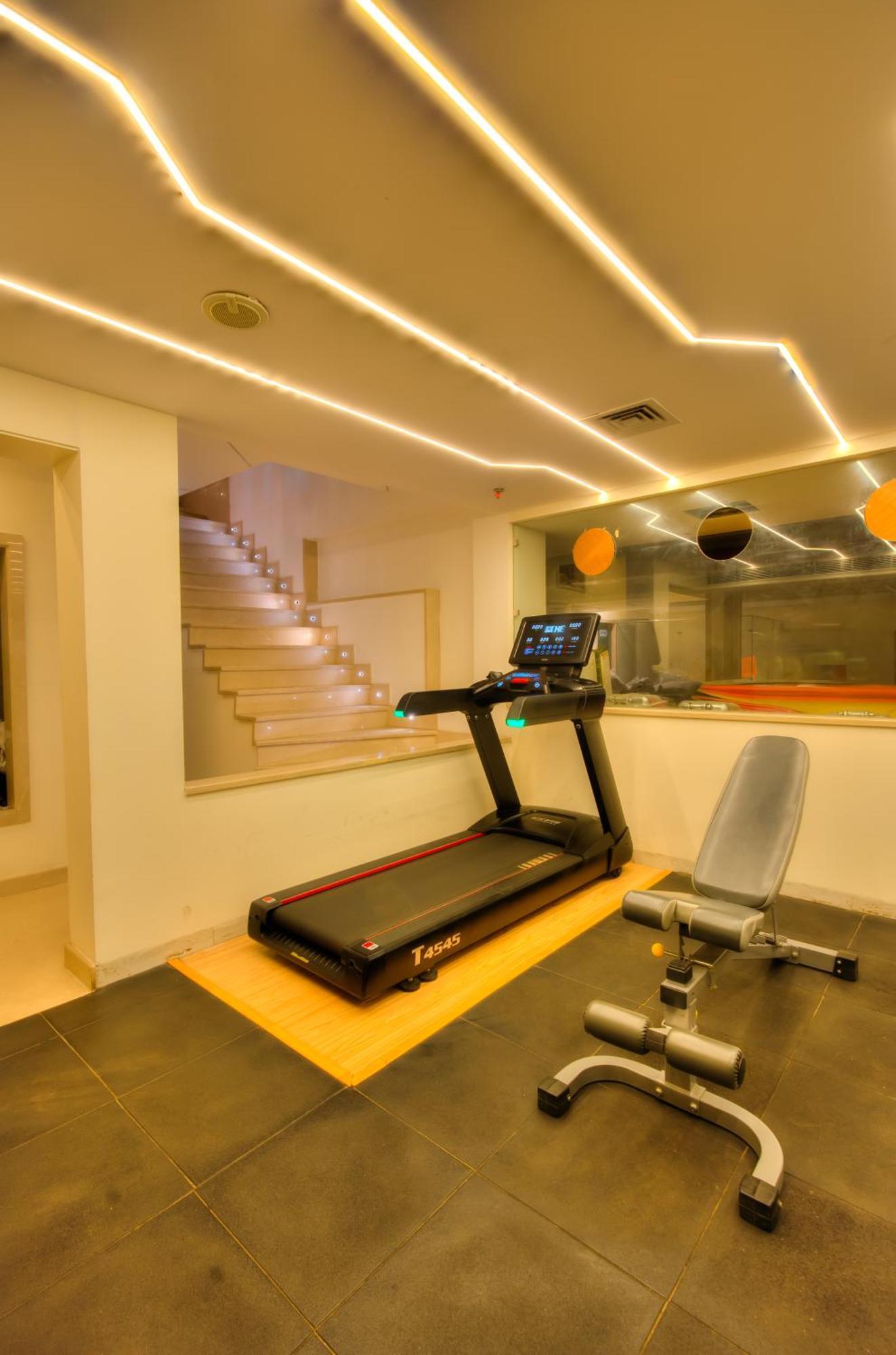 Empire Suites, Yeni Delhi Dış mekan fotoğraf