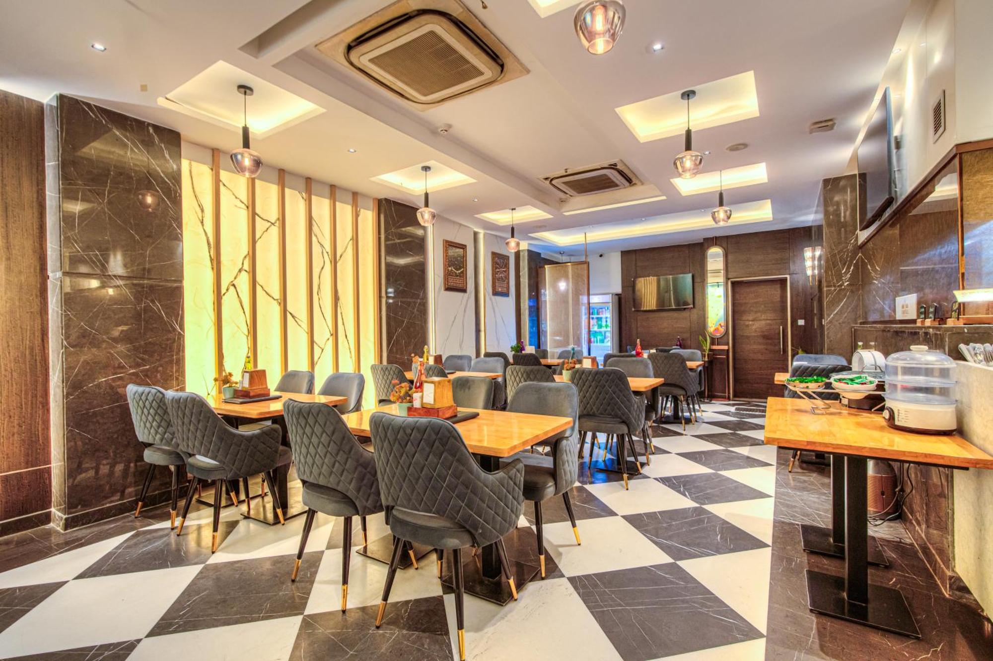 Empire Suites, Yeni Delhi Dış mekan fotoğraf