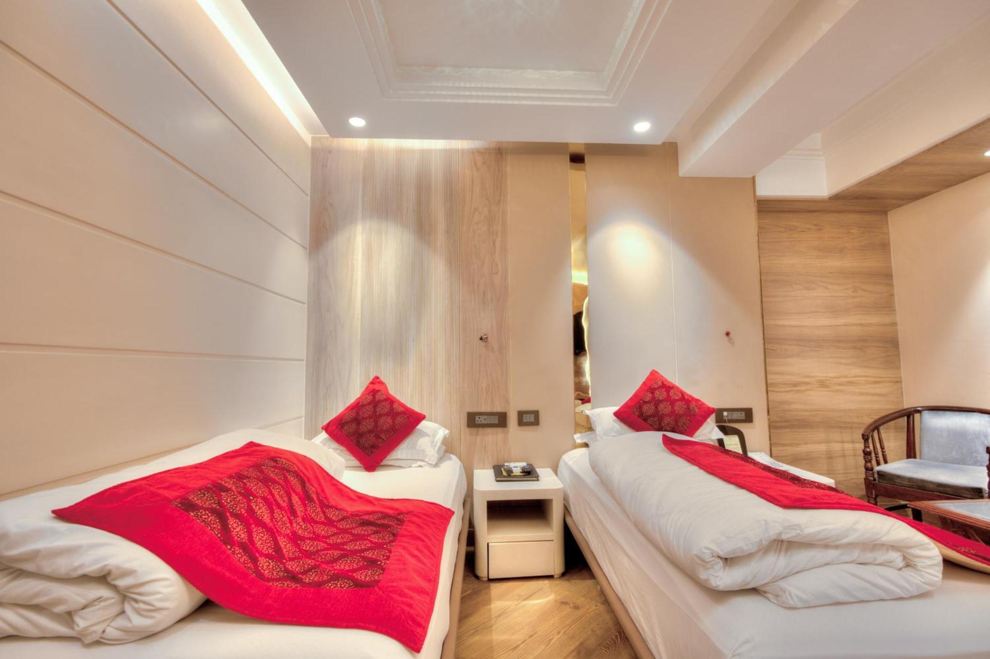 Empire Suites, Yeni Delhi Dış mekan fotoğraf